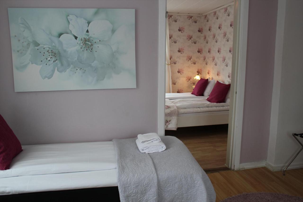 Hotel Pensionat Granparken 诺尔泰利耶 外观 照片