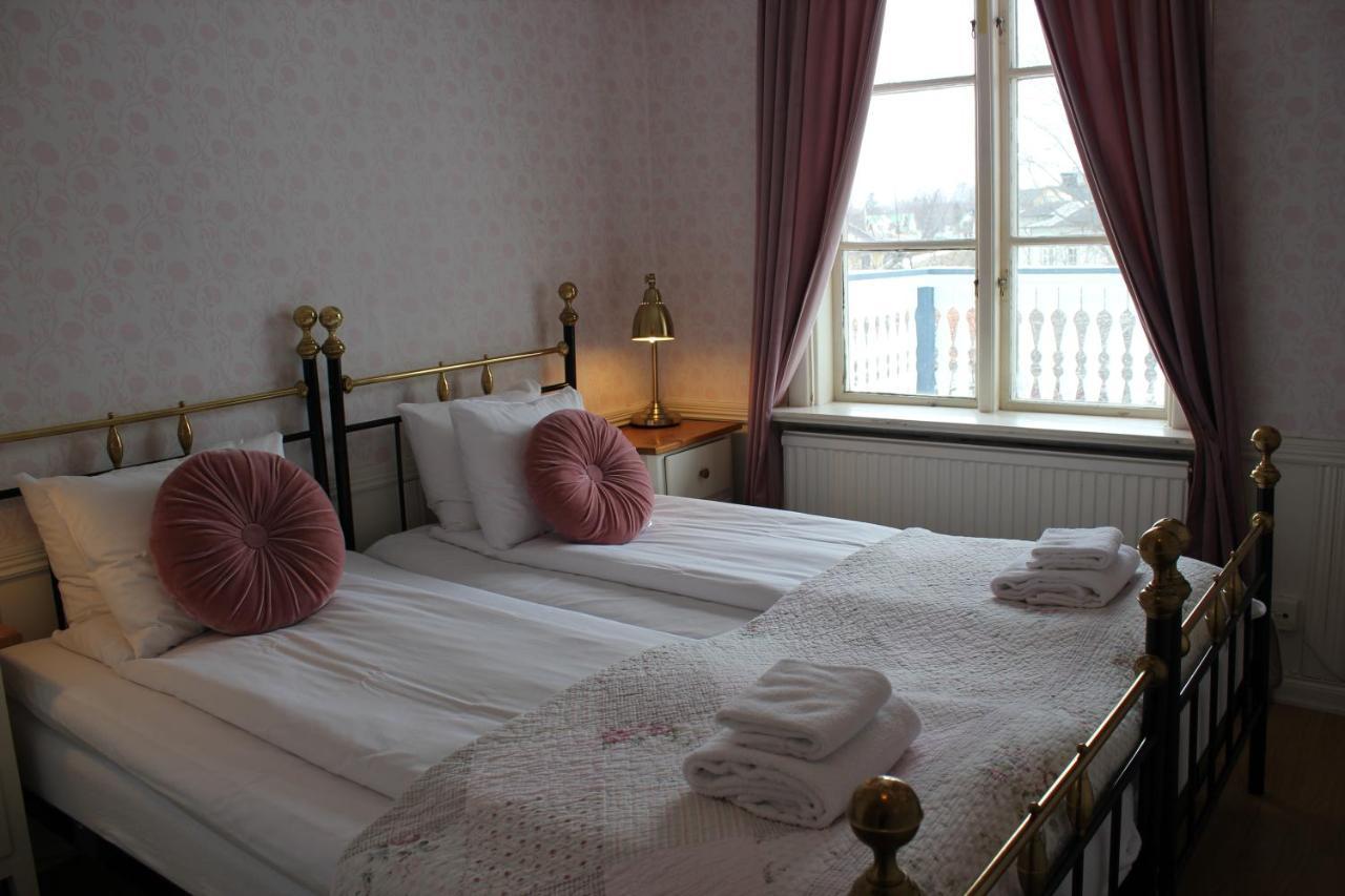 Hotel Pensionat Granparken 诺尔泰利耶 外观 照片