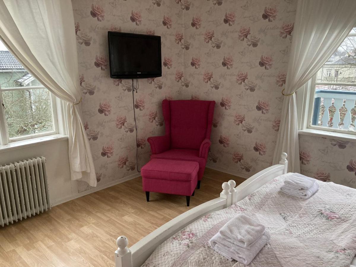 Hotel Pensionat Granparken 诺尔泰利耶 外观 照片