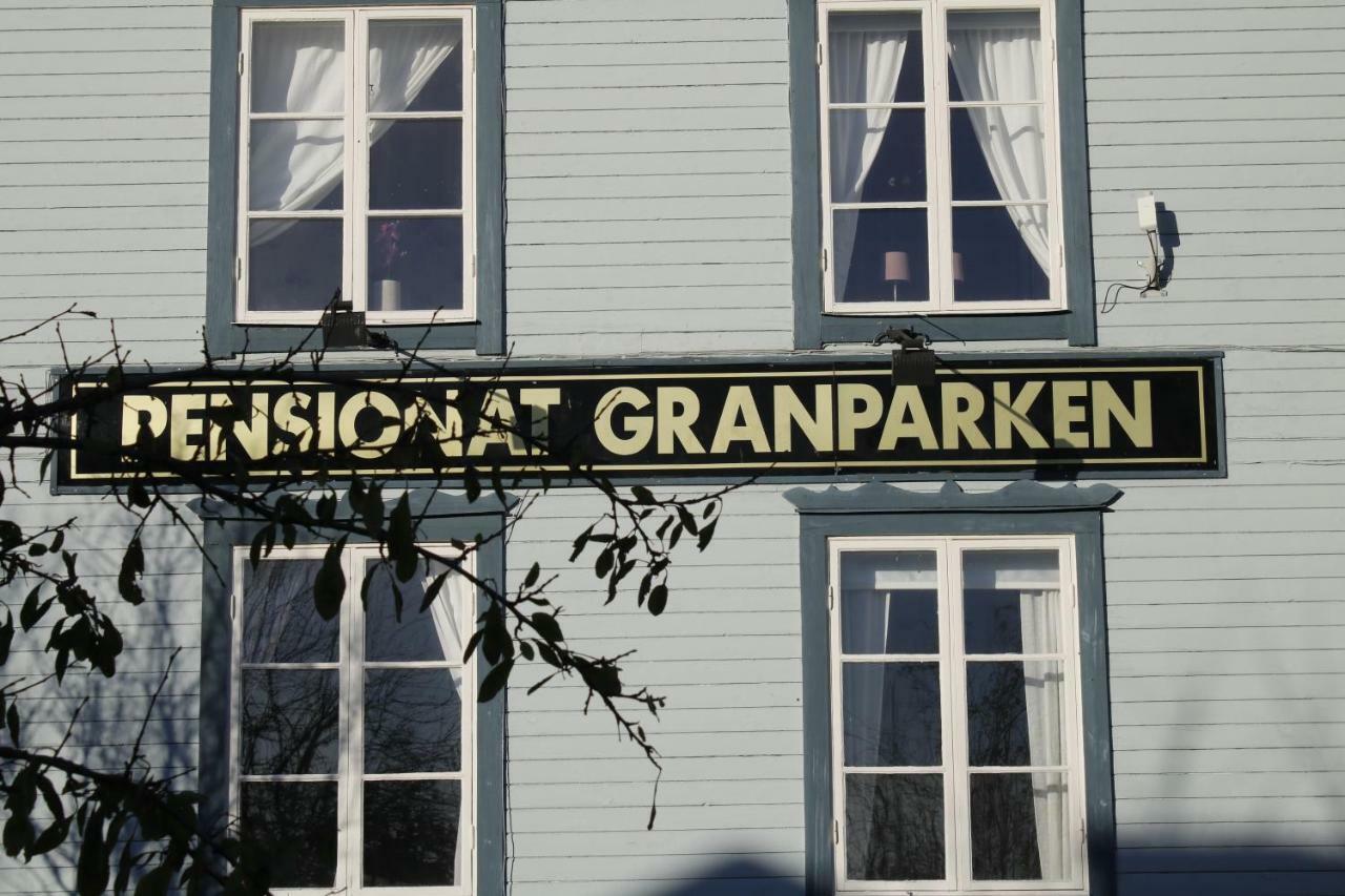 Hotel Pensionat Granparken 诺尔泰利耶 外观 照片